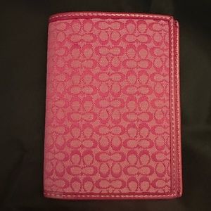 COACH Coach Passport Case Cover Hot Pink Wallet